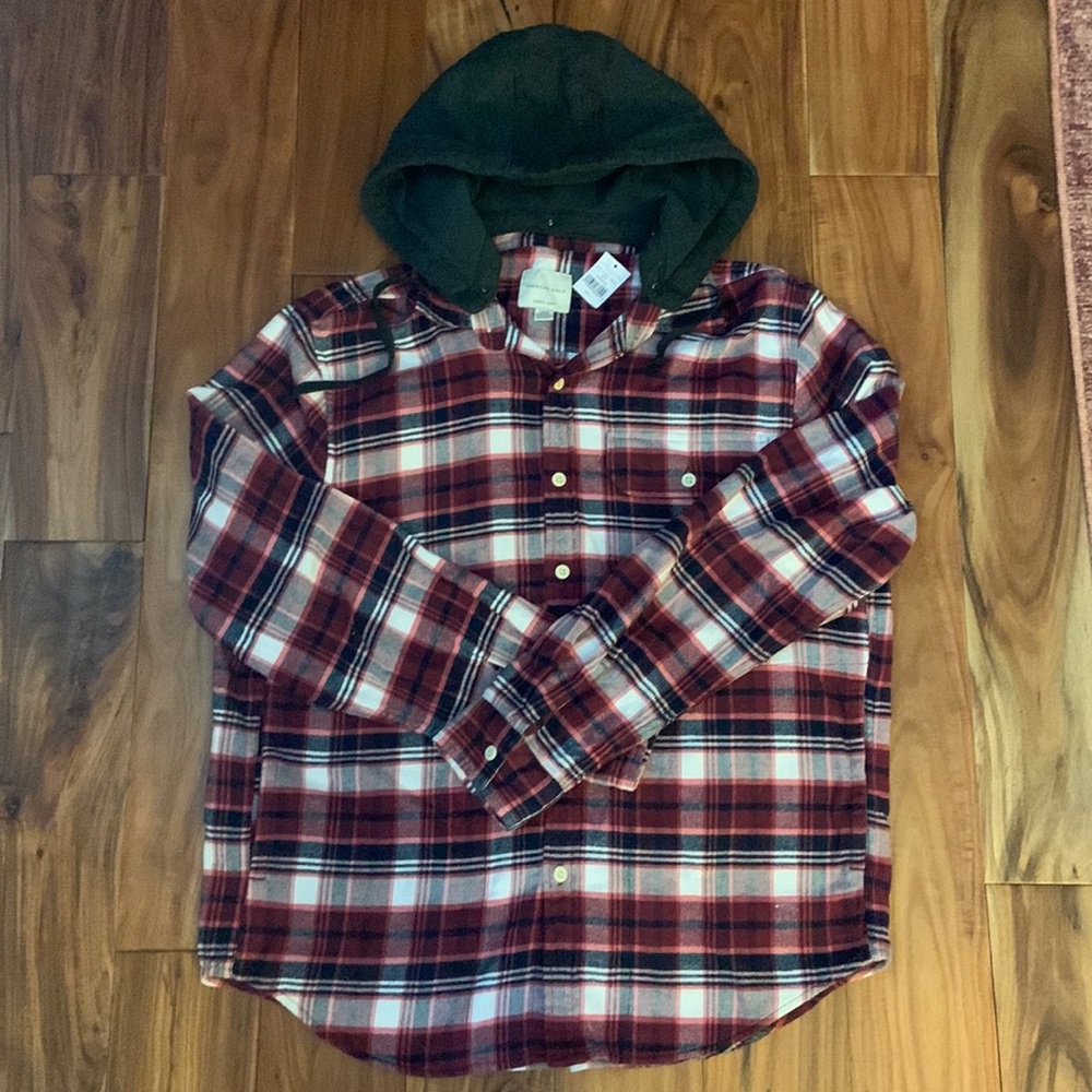 American Eagle Men’s Super Soft Hooded Flannel NWT Size L Large